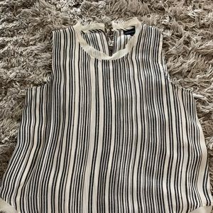 Large Who What Wear Blouse